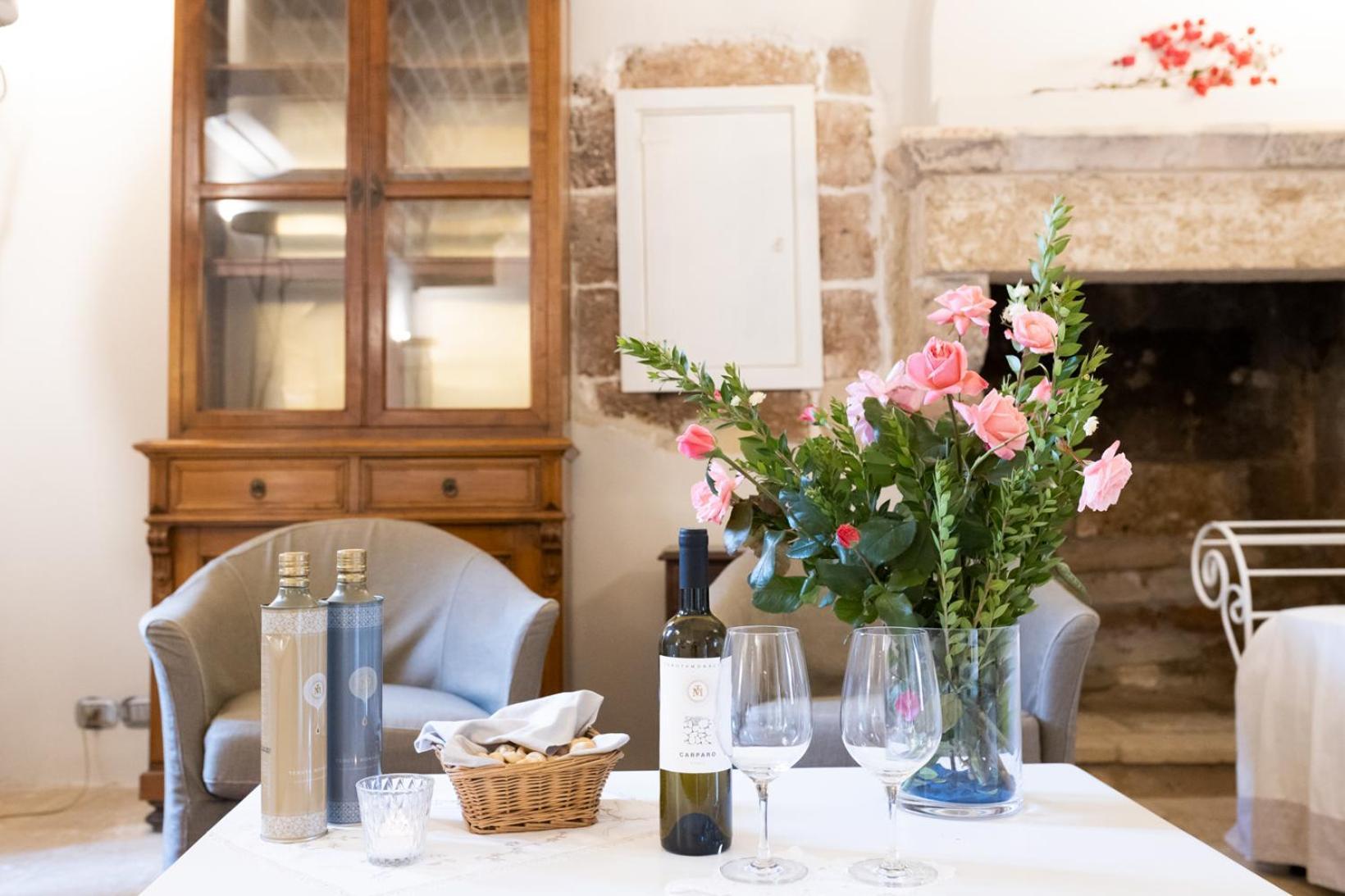 Tenuta Monacelli Лече Екстериор снимка